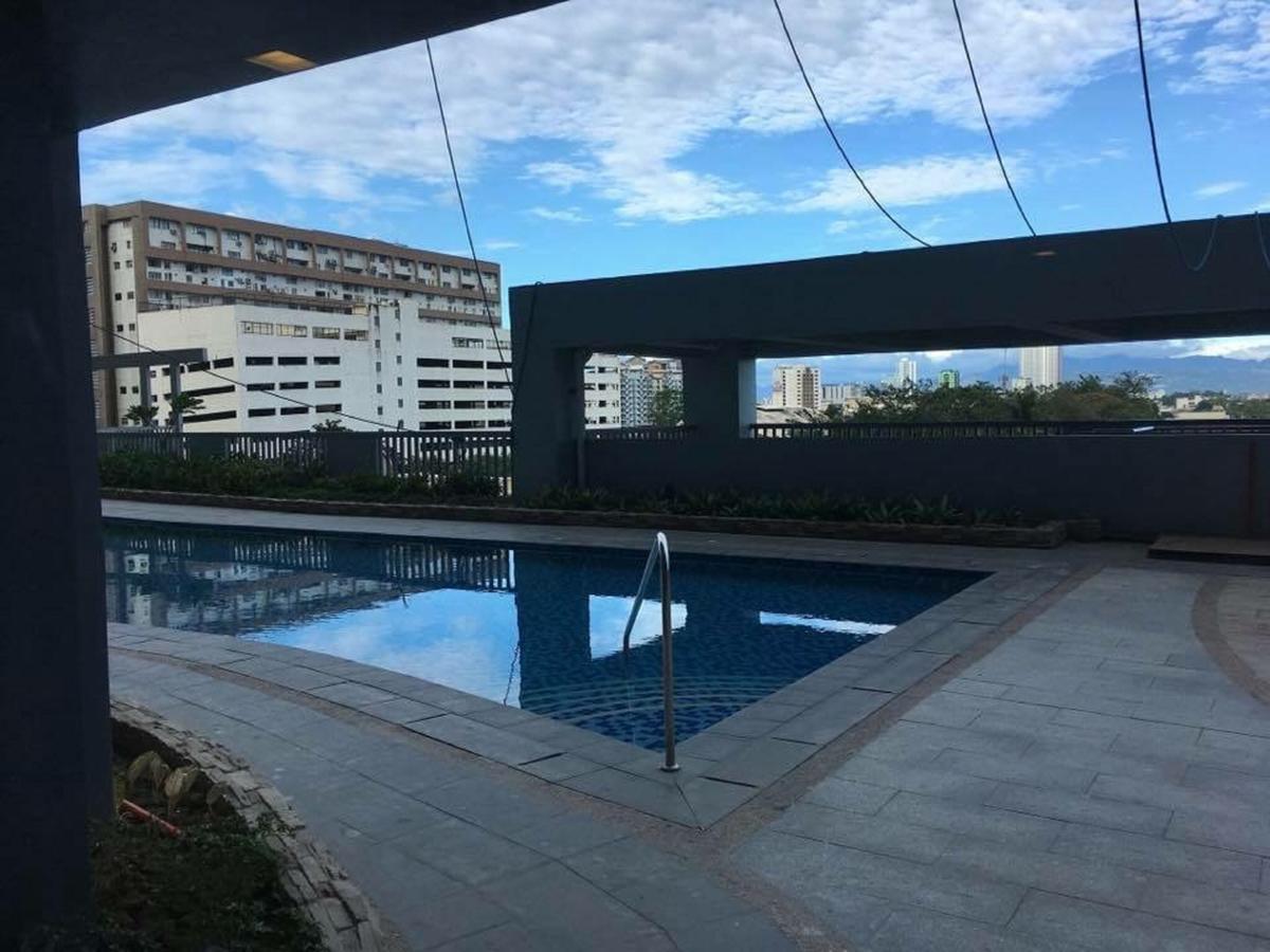 4Q Tower D Manhanttan Heights Cubao Qc Manila Exterior photo