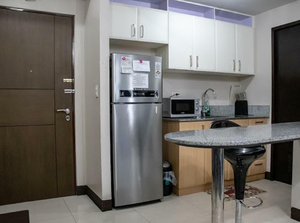 4Q Tower D Manhanttan Heights Cubao Qc Manila Exterior photo