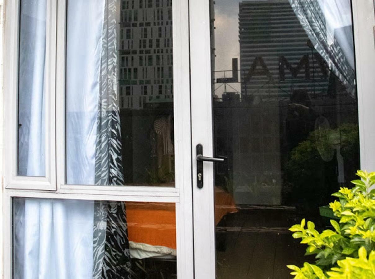 4Q Tower D Manhanttan Heights Cubao Qc Manila Exterior photo